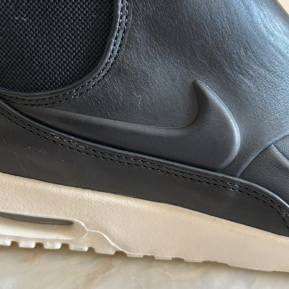 Nike Air Max Thea Mid Boot Black Sail White 859550-001 Womens Size 9 - Picture 13 of 14